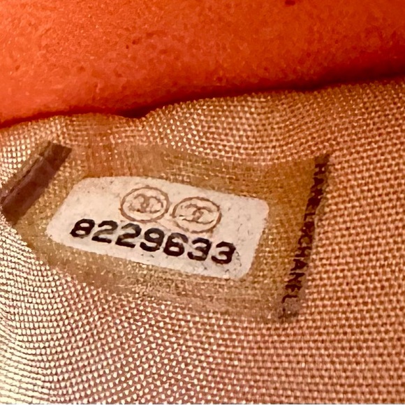 Chanel Caviar Timeless Bifold Wallet - Picture 6 of 8